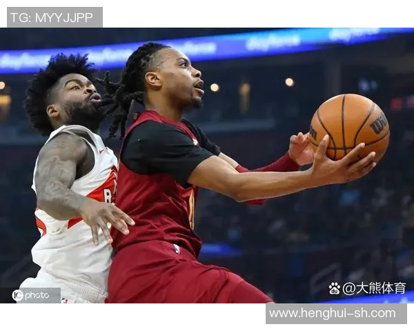 骑士与猛龙常规赛对决精彩回顾与赛季前景分析